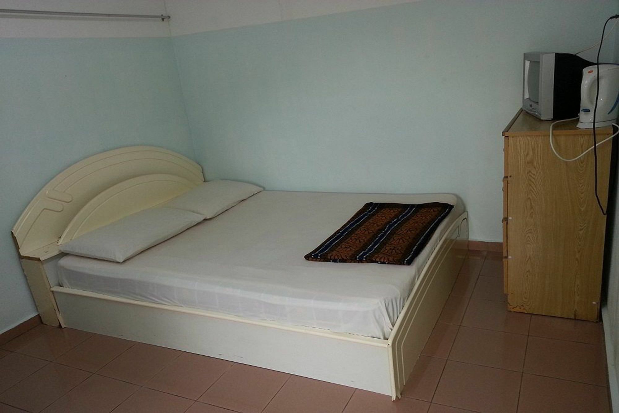 Et Budget Guest House Бату Феринги Екстериор снимка